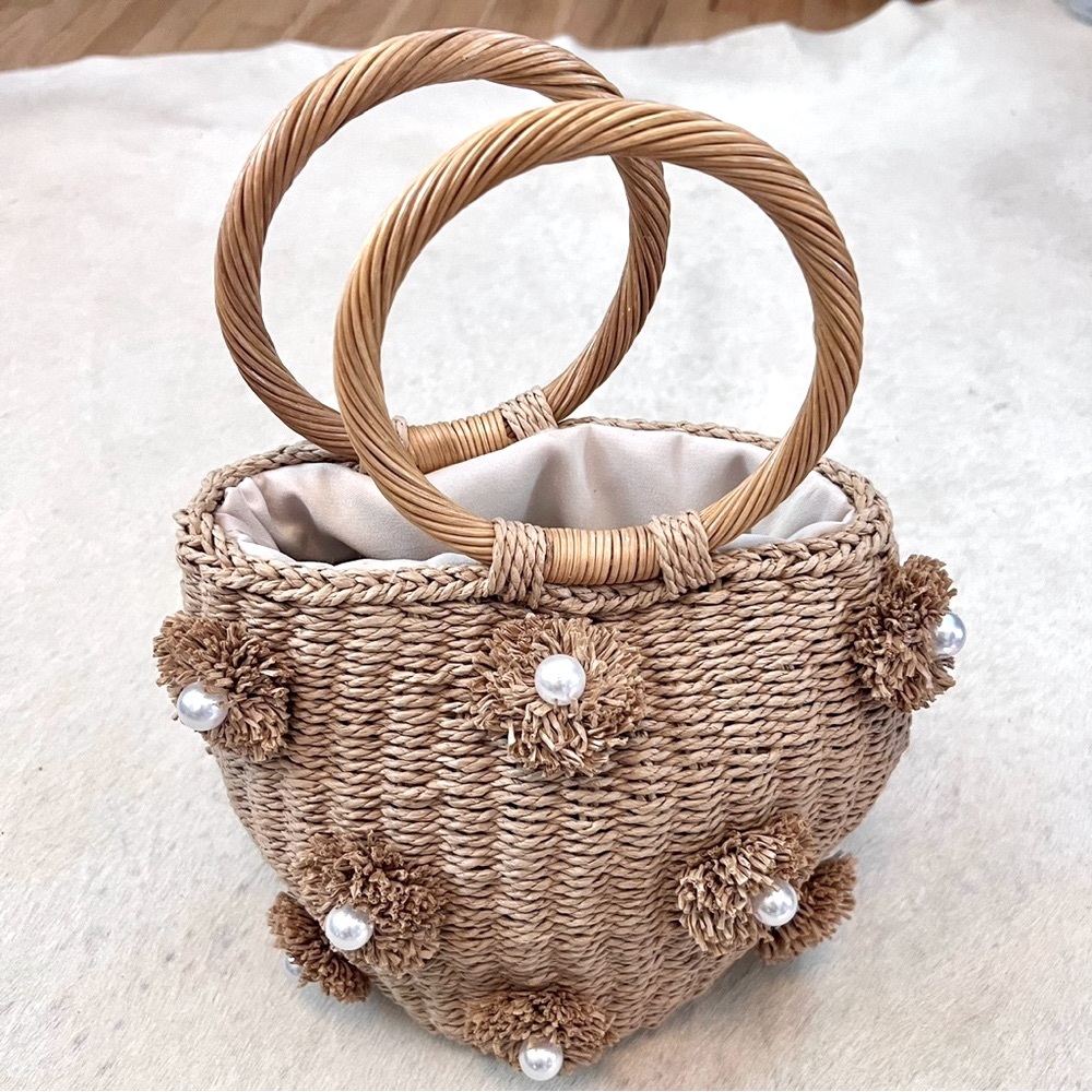 NWOT Show Me Your Mumu | Elia Pearl Detail Raffia Straw Bag